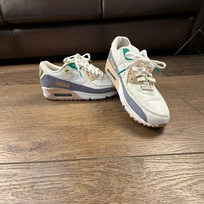 Nike Air Max 90 Moving Co. Men's Lifestyle Sneakers Size 8 DV2614-100