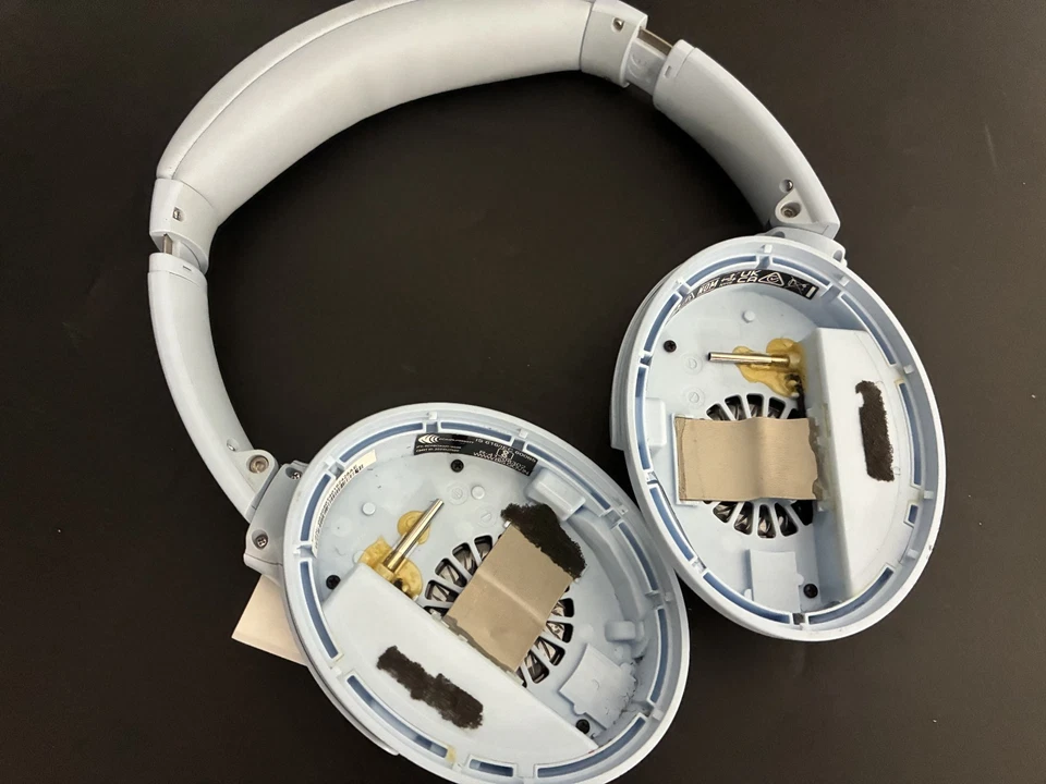 Bose QuietComfort 45 QC45 Noise Cancelling Wireless Bluetooth Headphone (M11) - Image 3 of 4