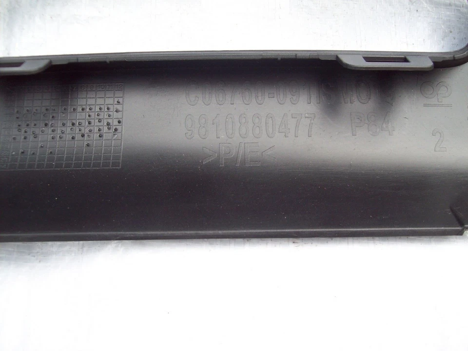 Peugeot 5008 3008 Bumper Spoiler Genuine Front 9810880477 2016-2020 - Image 3 of 4