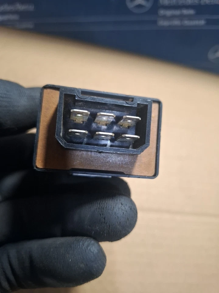 1. Rele _ Mercedes-Benz W602 T1 310D 5WG00245027 5WG 002 450-27 HELLA - Imagen 4 de 4