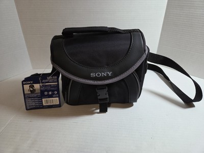New SONY Camera Bag LCS-X20 Black  Padded Adjustable Shoulder Strap. NWT.