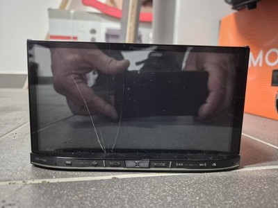Pioneer Avic-F77 DAB for parts or repair
