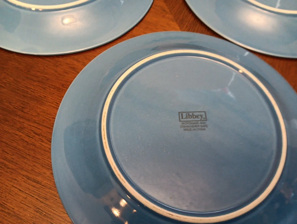 Vintage Libbey Glass BLUE SNOWFLAKE 10.5" Dinner Plate - Set Of 3 - Image 4 of 4
