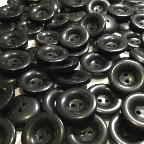 From Italy "Fat" Black "Bagel" Shape Classic & Clean Button 15mm 18mm 23mm 2hole - Afbeelding 1 van 9