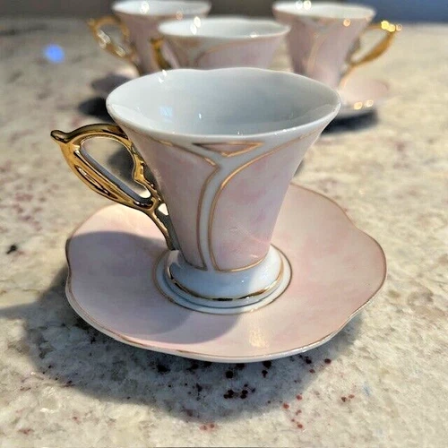 T. Bavaria Demitasse Tea Set of 4 Cups and Saucers Pink & Gold Germany Design
