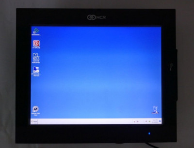 NCR 7754 POS Touchscreen Terminal Windows POS7 Intel Atom D2701 2.13GHz 4GB