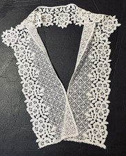Vintage Gorgeous Snow White Chemical Lace Collar, Dress Front Floral Design