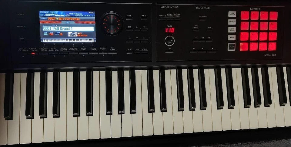 Roland FA-08 Music Workstation - Image 4 of 4