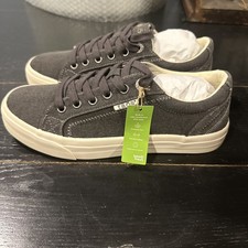 NIB TAOS Women's PLIM SOUL Charcoal Wash Canvas LADIES US 7 Medium SNEAKERS