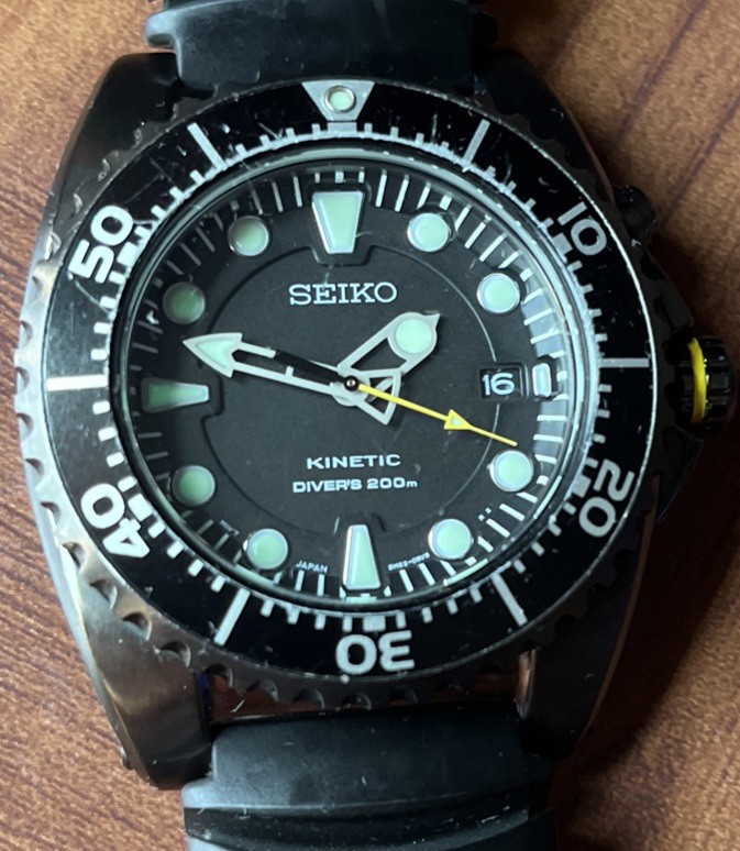 時計 SEIKO KINETIC DIVERS 5M62-0bl0 overhaul SEIKO KINETIC DIVER`S 200 Ref.5M62-0BL0 Men's Watch