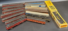 Lot of 14 Vtg N Railroad Train Cars Model Trains Hobby w Power Pack and Tracks