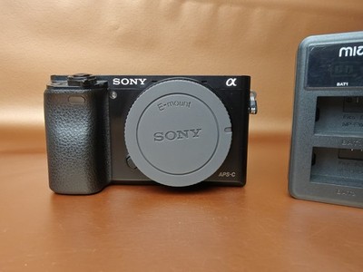 Sony Alpha 6000 Spiegellose Systemkamera, Schwarz