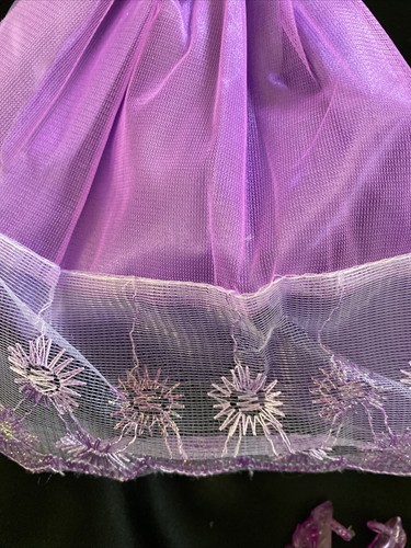 So Beautiful Barbie Doll Dress Lavender with lace Ballgown Shoes Fedora - Picture 4 of 7