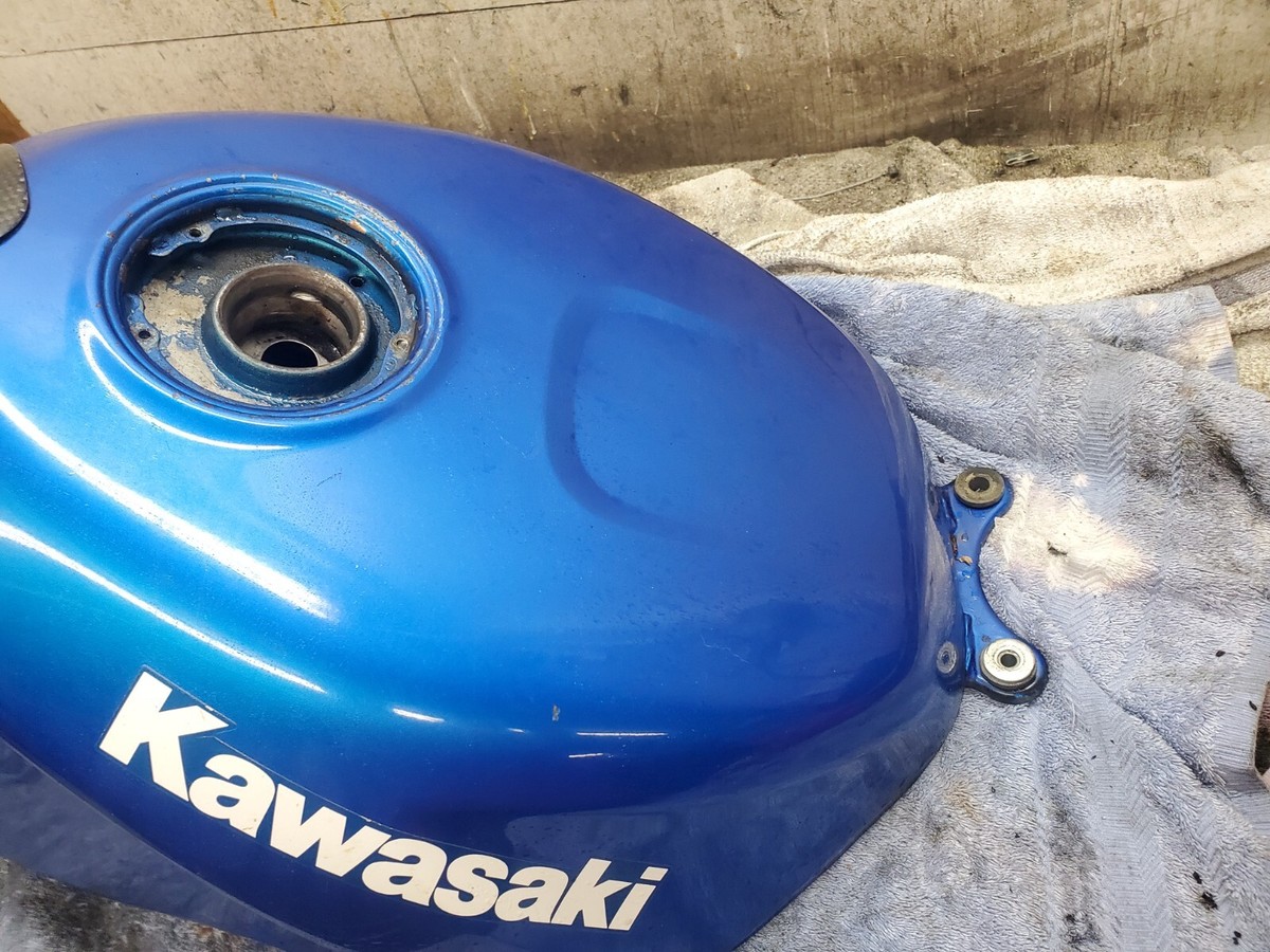 2001 Kawasaki ZX6R Ninja ZX6 ZX 6 R Gas Tank Fuel Tank | OE | Yamaha
