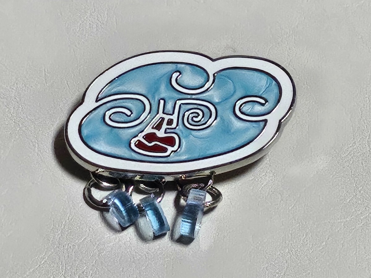 防弾少年団(BTS) -  V テテ ブローチ セットFLOWER BUDDIES CLOUD DROPS V] BROOCH SET(FLOWER BUDDIES)(2024年5月末以降発送) – BTS