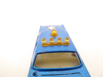 Majorette 1/70 Plymouth Fury Police N°8 - Bleue - Antenne Origine - TBE - France