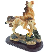 Mother Horse and Baby Colt  Figure Figurine Dolgen Corp. Horse Statue Excellent!