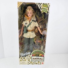 Vintage Disney's Animal Kingdom Exclusive Barbie Doll 1998 Mattel 20363 NIB