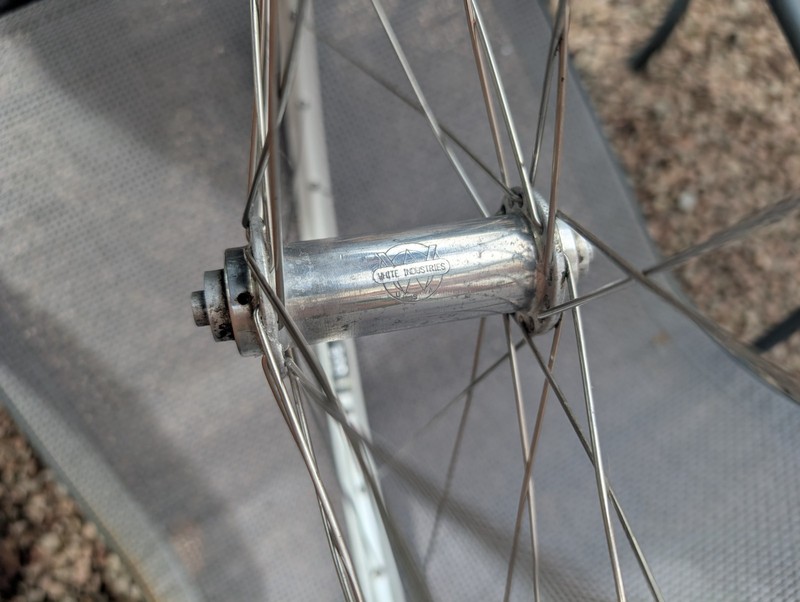 WHITE INDUSTRIES FRONT WHEEL VINTAGE MARIN MAVIC