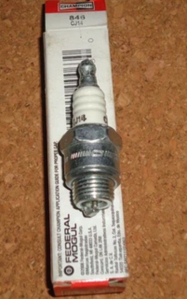 Champion Copper Plus Small Engine Spark Plug CJ14
