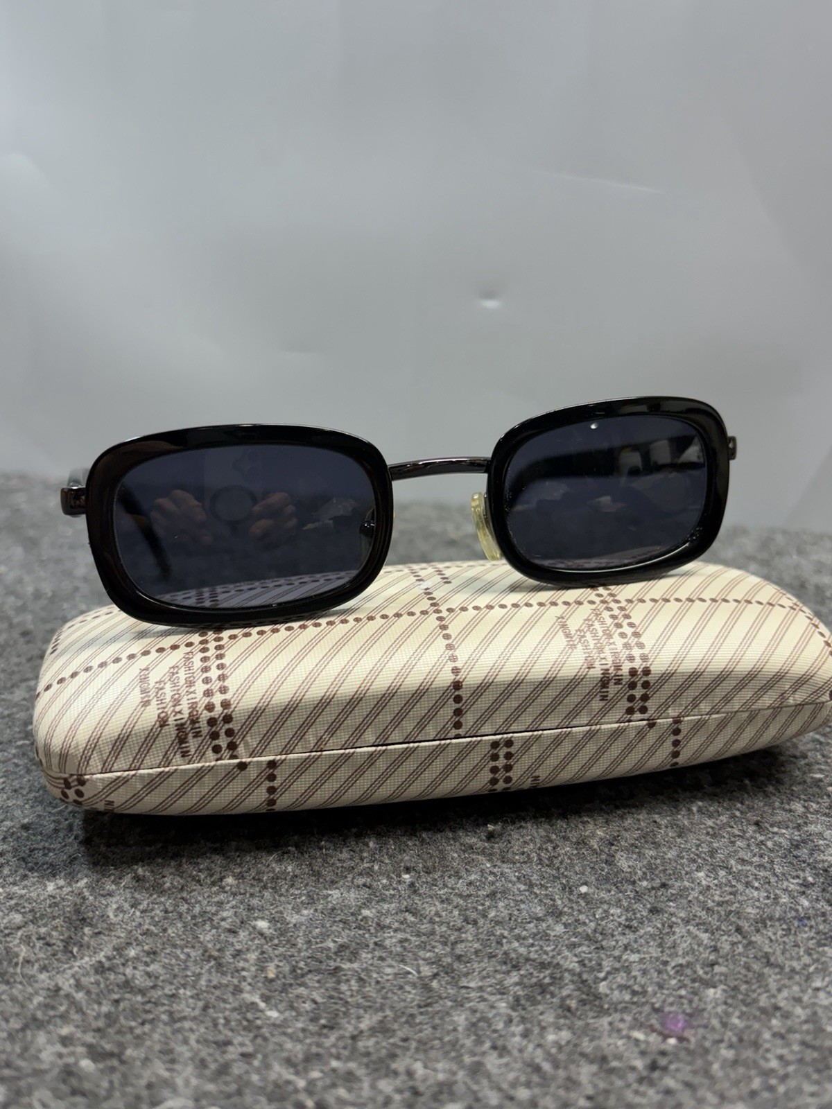 La Perla Sunglasses Black Rectangular Designer It… - image 1
