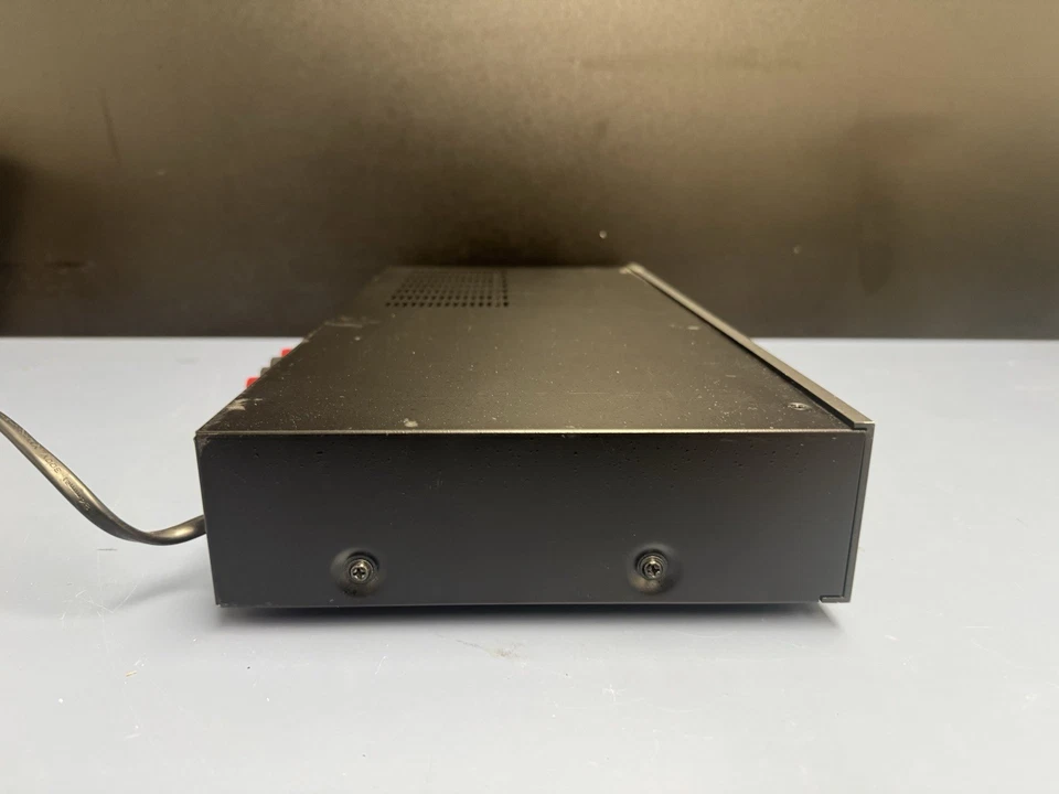 Audio Source AMP 100 Stereo power amplifier - Image 2 of 4