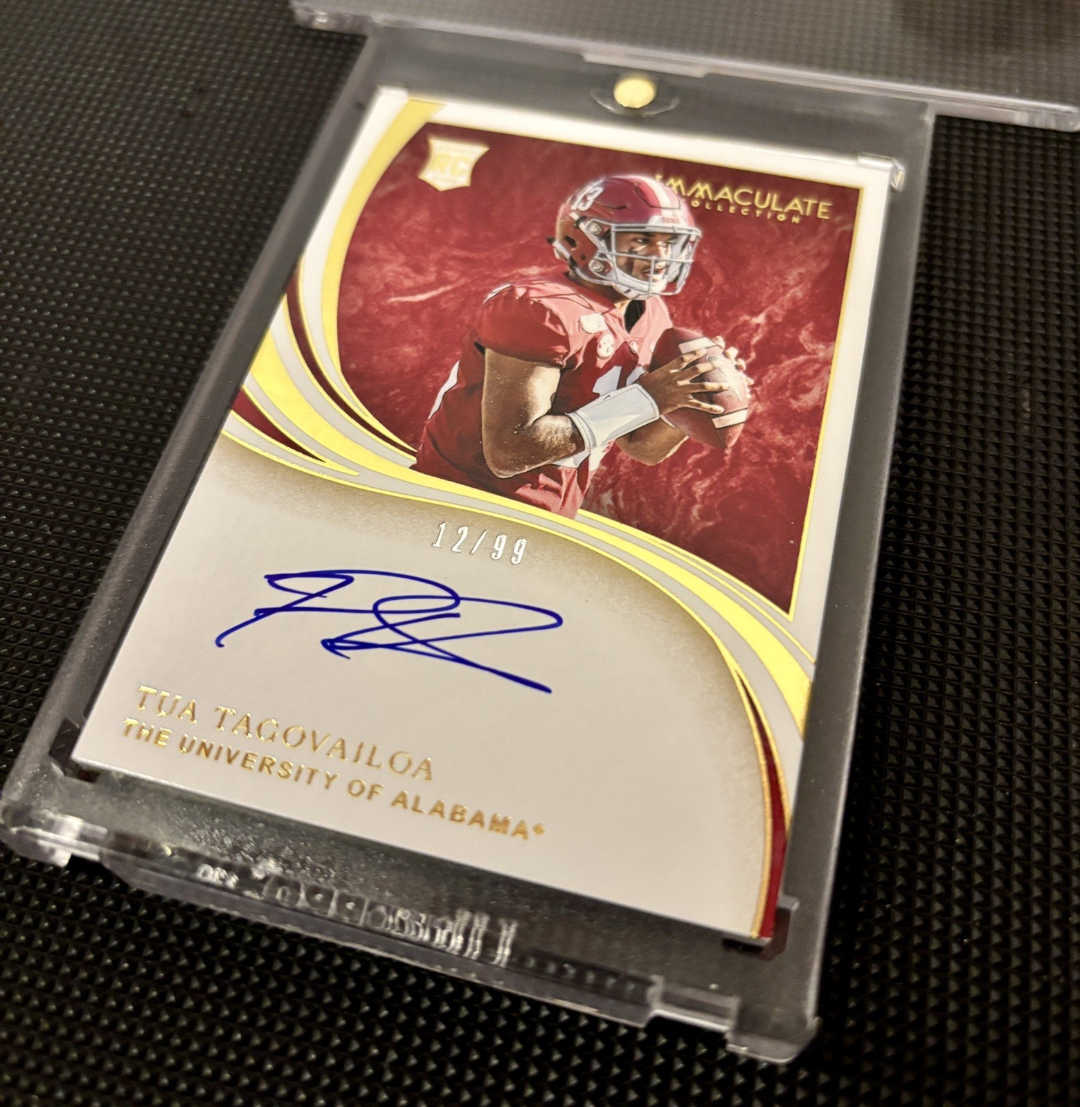 2020 Panini Immaculate Collegiate Tua Tagovailoa RC Auto 12/99 view 3