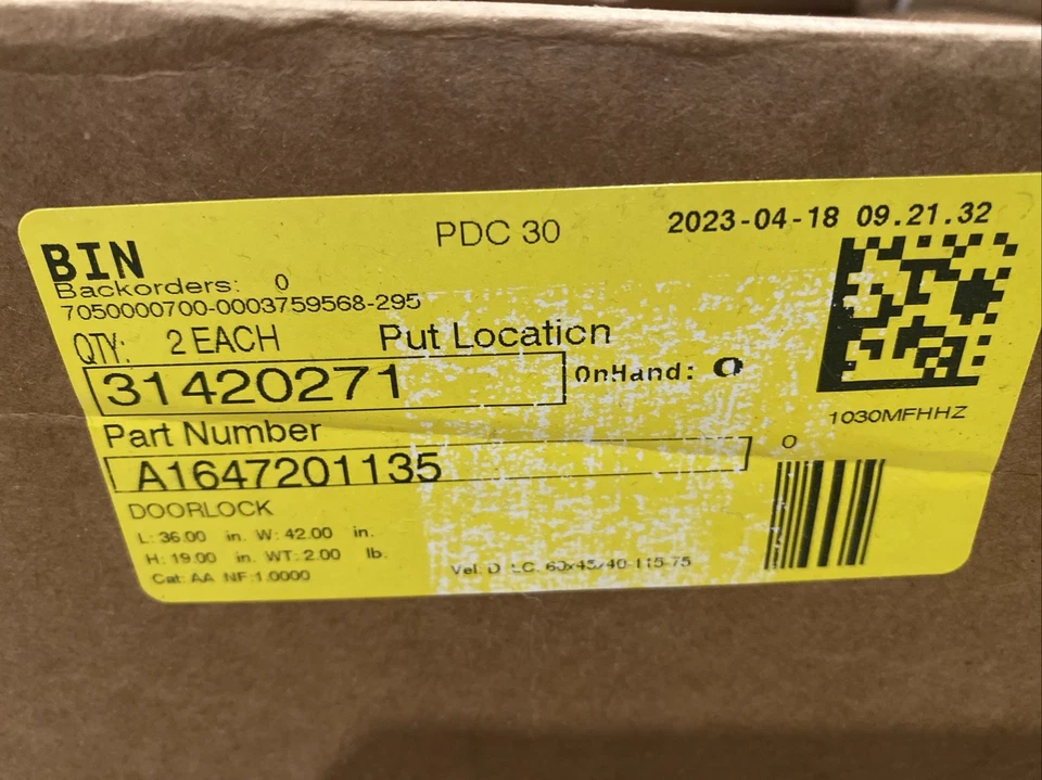 06-13 Mercedes W164 ML Keyless Go atuador de trava de porta lateral esquerda frontal fabricante de equipamento original - Imagem 2 de 4