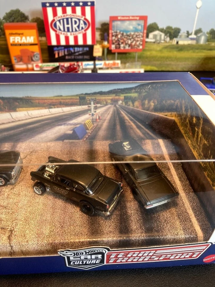 Hot Wheels Black Hole Racing Team Retro Rig 55 Chevy 66 Nova 1965 Cyclone sin usar, en caja Foto 3 de 4