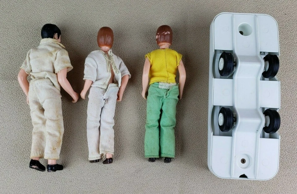 VTG 1970s Tonka Rescue Van Ambulance Pressed Steel Toy Vehicle Gurney 3 People - Image 4 of 4