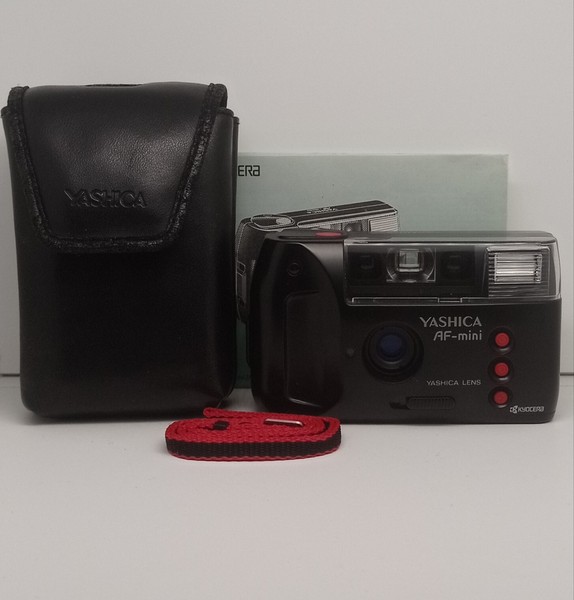 Yashica AF Mini.