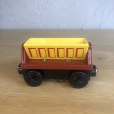 Thomas The Train Wooden Railway DUMPER Magnetic GULLANE Thomas Friends 2001