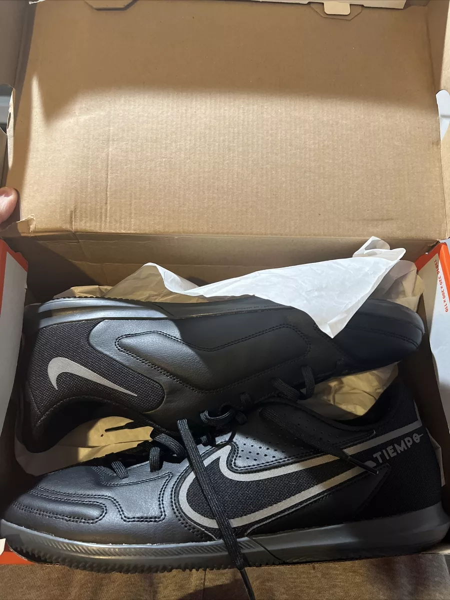 Nike tiempo 2025 legend size 11.5