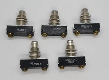 Lot of 5 - CARLING 172 10/15A 125/250V Push Button Switch [2ES1 BB]