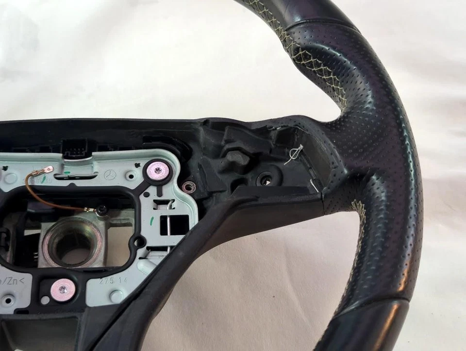 A24646035039116 VOLANTE IN PELLE MERCEDES GLA 200 D W156 2.2 D 100KW AUT 5P (201 - Imagem 2 de 4