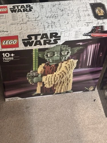 LEGO Star Wars Yoda 75255 Complete Set Boxed Plastic Building Kit Age 10+