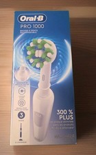 Oral-B Pro 1000 Toothbrush - White