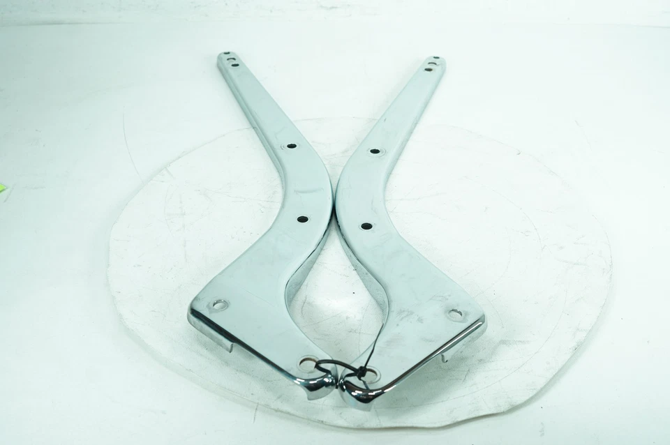 Harley Softail Fat Boy 2004 FLSTFI FABRICANTE DE EQUIPOS ORIGINALES guardabarros trasero izquierdo derecho puntales soporte Foto 3 de 4