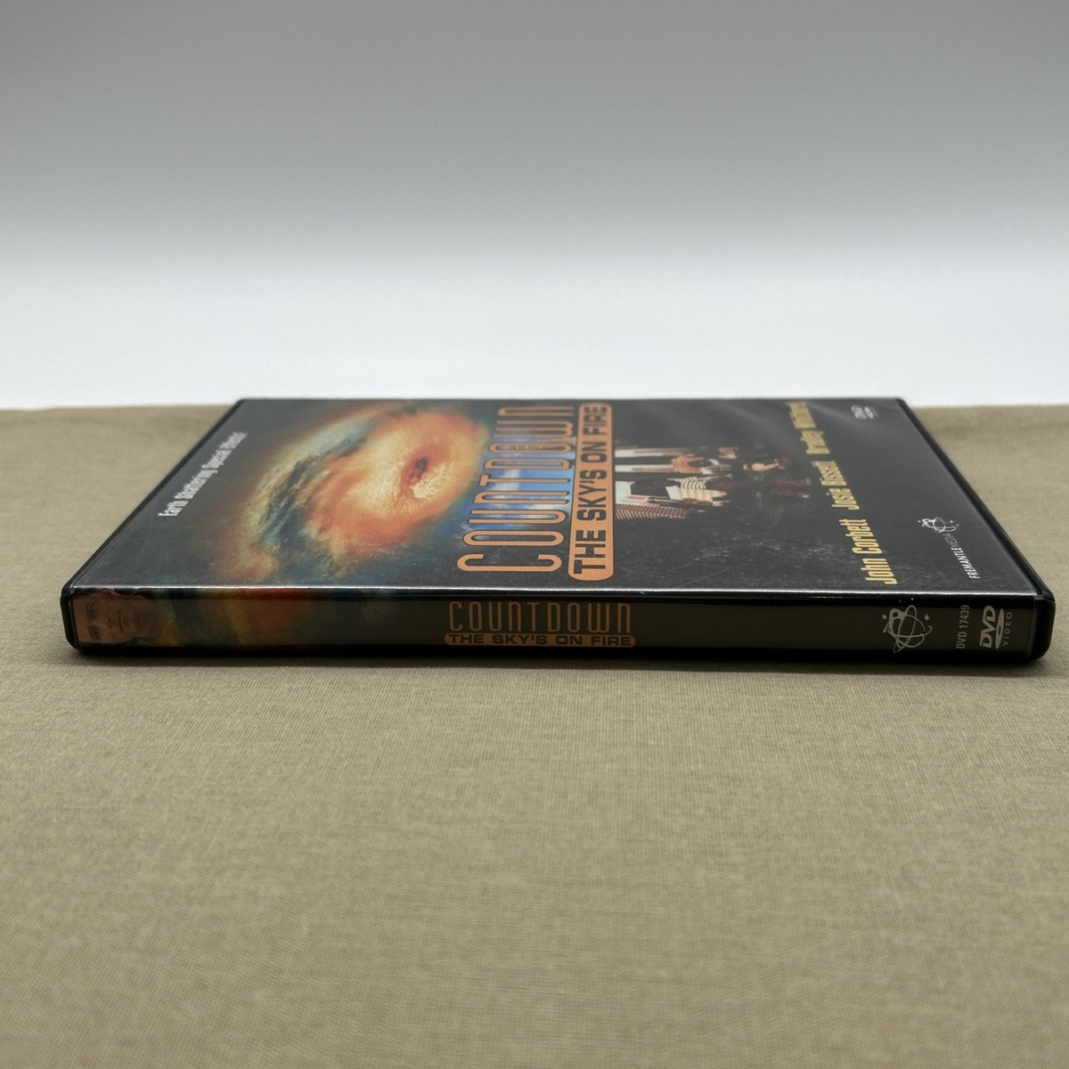 Countdown: The Sky's On Fire (DVD 1999) Sci-Fi Action Thriller