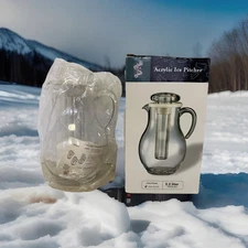 Service Ideas Smooth Acrylic Ice Pitcher 3.3 L. Model AWP33SB