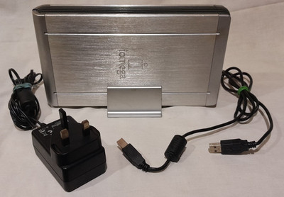 Silber Iomega [MDHD320-UE] 320GB USB 2.0 Desktop Festplatte für PC/Mac/ 7200 RPM