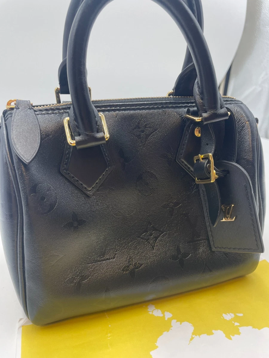 Louis Vuitton M57111 LV Speedy BB handbag in Black Lambskin