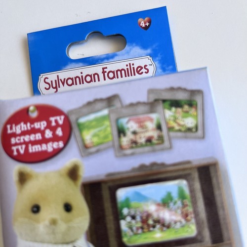 Sylvanian Families Deluxe TV Set 4264 Kids Girls Toy 2010 Lights Up Vintage BNIB - Picture 4 of 12