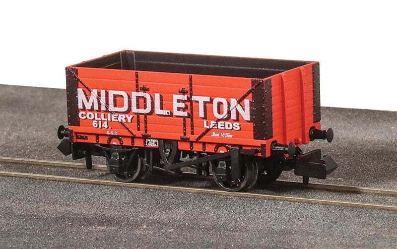 Peco NR7009P N Gauge 7 Plank Open Wagon Middleton