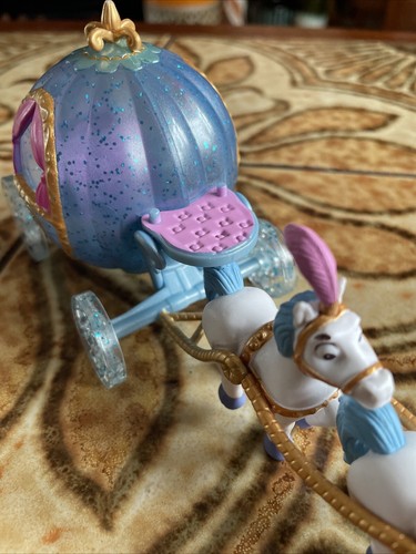 Disney Store Animators' Collection Littles ~ Cinderella Carriage Mini Play Set - Picture 6 of 10
