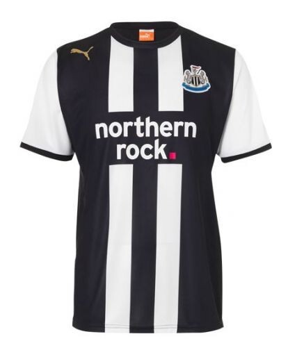 (送料込) Newcastle United 黒 northern rock Adidas Newcastle United Northern Rock Clima 365 Black Sweat