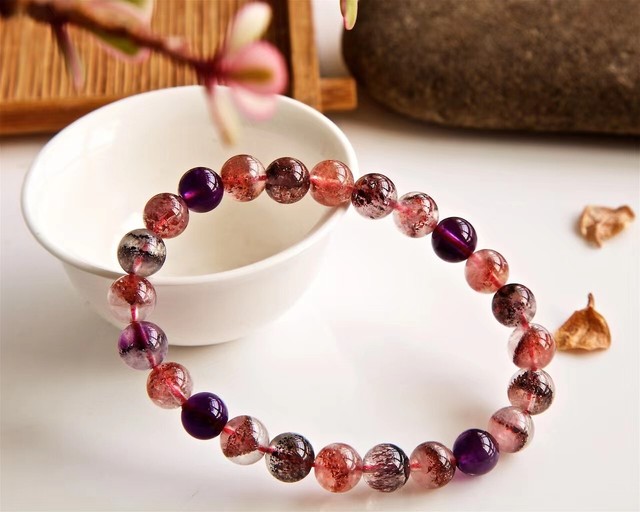 7.8mm Natural Purple Super 7 Purple Hair Rutilated Crystal Beads Bracelet AAA 7.8mm Natural Purple Super 7 Purple Hair Rutilated Crystal Beads Bracelet AAA