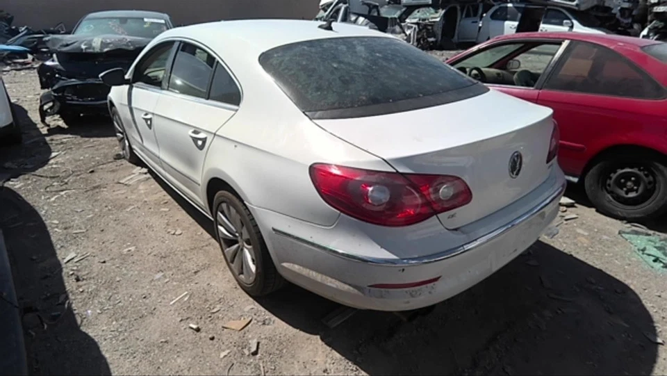 Used Front Left Drive Axle Shaft fits: 2010 Volkswagen Cc Axle Shaft Front Axle - Image 4 of 4