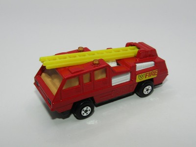 Matchbox Superfast 22C Blaze Buster WHITE Interior Gloss Black Base