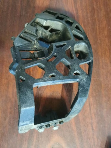 BMW 8 G14 2018 Halterung Stoßstange Stoßfänger vorne 7420884 UAD3048